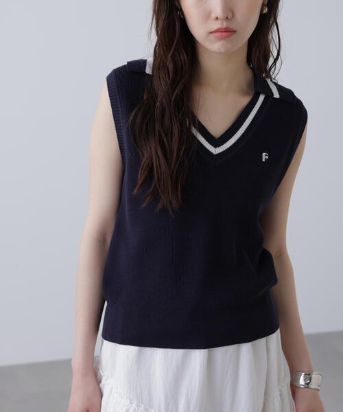 FREE'S MART（フリーズマート）の「Ｖネックポロノースリーブニット（ニット/セーター・レディース・ホワイト/レッド/ネイビー・FREE）」の6枚目の写真