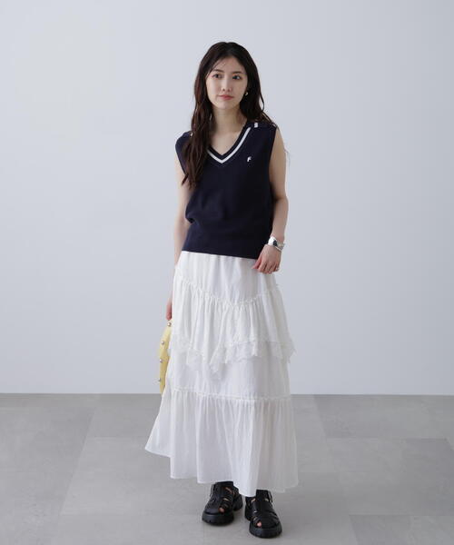 FREE'S MART（フリーズマート）の「Ｖネックポロノースリーブニット（ニット/セーター・レディース・ホワイト/レッド/ネイビー・FREE）」の4枚目の写真