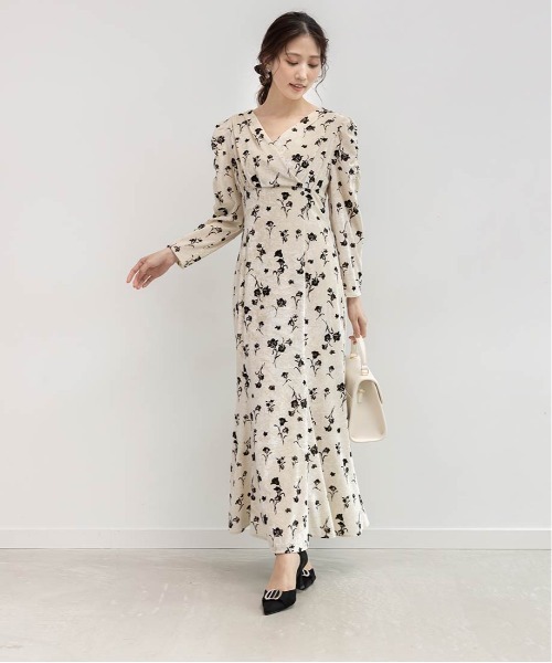RANDA（ランダ）の「ビジューパーツストラップパンプス（パンプス・レディース・グレー/ブラック/アイボリー・S/M/LL/L）」の10枚目の写真