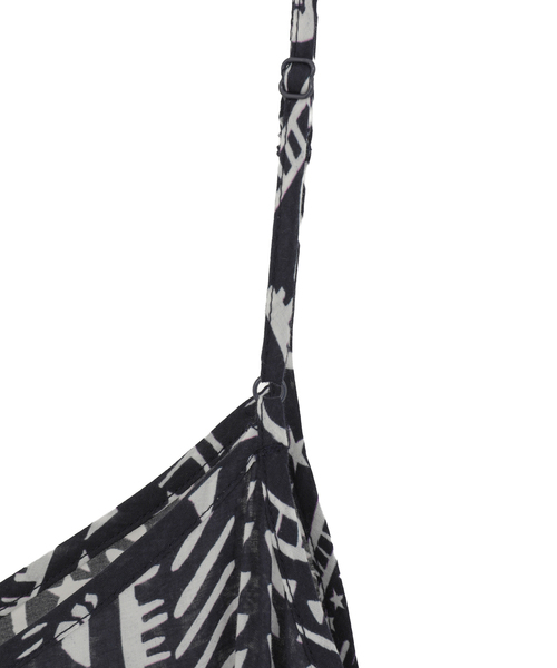 CONVERSE TOKYO(コンバーストウキョウ)の「BLOCK PRINT CAMISOLE DRESS(ワンピース・レディース・サックスブルー/ベージュ/ネイビー・FREE)」の19枚目の写真