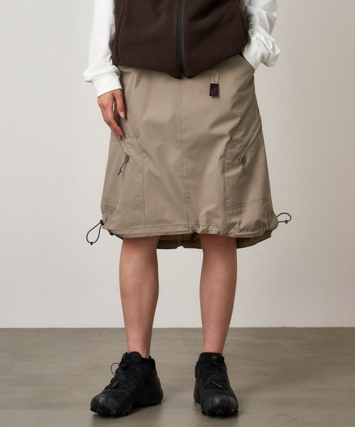 Gramicci(グラミチ)の「HADLEY 4WAY SKIRT|ハドリー4WAYスカート(スカート・レディース・シアン/オリーブ/キャメル・S/M/L)」の4枚目の写真