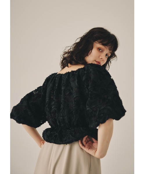 NOTREemor(ノートルエモア)の「flower jacquard puff sleeve top(Tシャツ/カットソー・レディース・ホワイト/ブラック・FREE)」の10枚目の写真