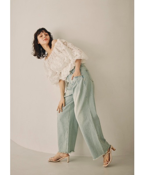 NOTREemor(ノートルエモア)の「flower jacquard puff sleeve top(Tシャツ/カットソー・レディース・ホワイト/ブラック・FREE)」の9枚目の写真