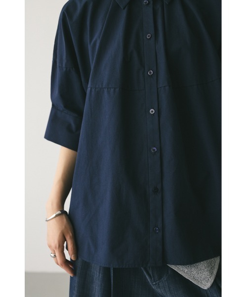 STYLEMIXER(スタイルミキサー)の「フォルムテントラインシャツ(シャツ/ブラウス・レディース・ライトイエロー/ホワイト/ネイビー・FREE)」の9枚目の写真