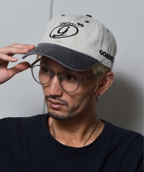 DOUBLE STEAL(ダブルスティール)の「DOUBLE STEALカラーレンズサングラス(ウェリントン・ボストン)(サングラス・メンズ・ブルー系1/イエロー系1/ブラック系1/グレー系1/ブラック系2/ベージュ系1/グリーン系1/ブルー系2/クリア/グレー系2/グレー系3/ブラウン系1・FREE)」の19枚目の写真