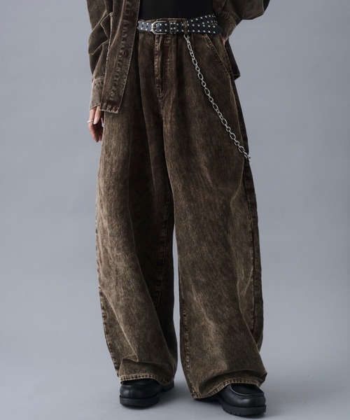 PLAN To(プラントゥ)の「Vintage Design Corduroy Wide Pants / ヴィンテージデザインコーデュロイワイドパンツ(その他パンツ・メンズ・ブラック/ブラウン・SMALL/MEDIUM/LARGE)」の2枚目の写真