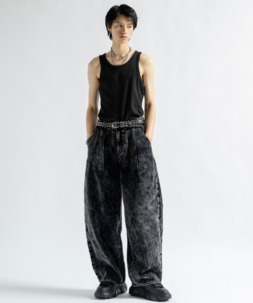 PLAN To(プラントゥ)の「Vintage Design Corduroy Wide Pants / ヴィンテージデザインコーデュロイワイドパンツ(その他パンツ・メンズ・ブラック/ブラウン・SMALL/MEDIUM/LARGE)」の4枚目の写真
