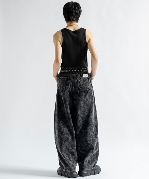 PLAN To(プラントゥ)の「Vintage Design Corduroy Wide Pants / ヴィンテージデザインコーデュロイワイドパンツ(その他パンツ・メンズ・ブラック/ブラウン・SMALL/MEDIUM/LARGE)」の8枚目の写真