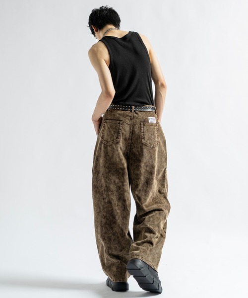 PLAN To(プラントゥ)の「Vintage Design Corduroy Wide Pants / ヴィンテージデザインコーデュロイワイドパンツ(その他パンツ・メンズ・ブラック/ブラウン・SMALL/MEDIUM/LARGE)」の16枚目の写真