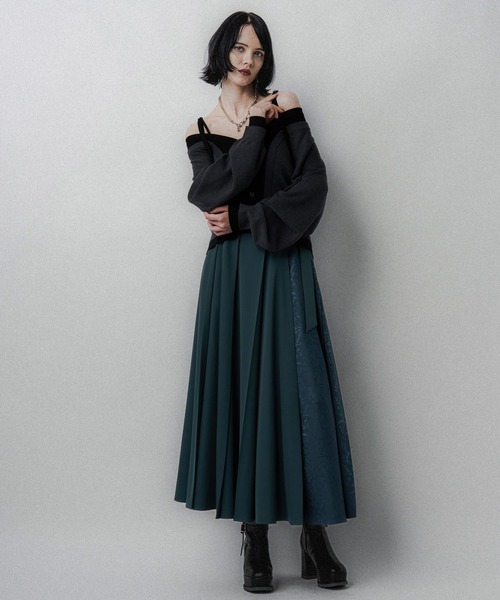 新品タグ付き　HARE アシメMIX プリーツスカート　赤　レッド HARE（ハレ）の「アシメMIXプリーツスカート(HARE)（スカート