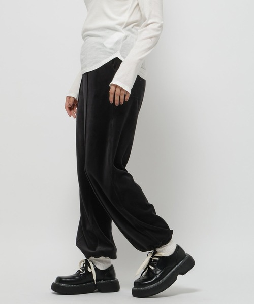 niko and...（ニコアンド）の「2WAYラビットベロアパンツ（その他パンツ・レディース・グレー/ブラック/ライトグレー/モカ/ダークブルー/オレンジ系その他/オレンジ・MEDIUM/LONG）」の16枚目の写真