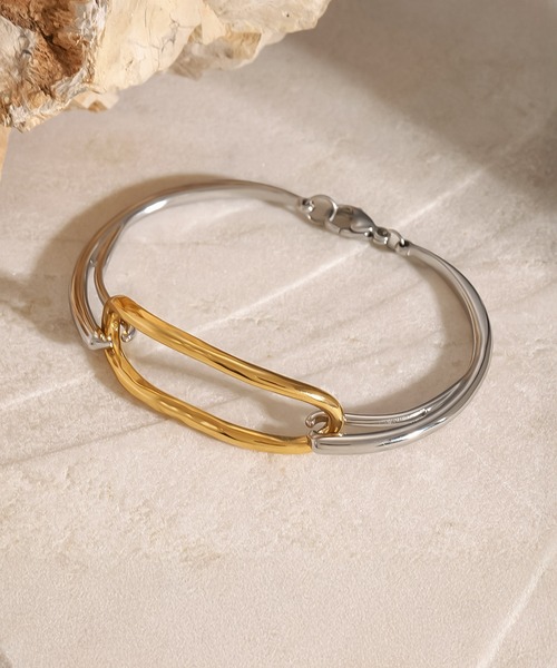blackdia ocean(ブラックダイヤオーシャン)の「blackdia ocean レクタングル バイカラーバングル(バングル/リストバンド・レディース・シルバー×ゴールド・FREE)」の7枚目の写真