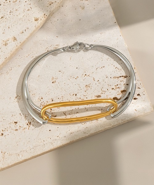 blackdia ocean(ブラックダイヤオーシャン)の「blackdia ocean レクタングル バイカラーバングル(バングル/リストバンド・レディース・シルバー×ゴールド・FREE)」の8枚目の写真