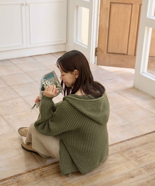 CHAN ME（チャンミ）の「ツイストニットパーカー（パーカー・レディース・カーキ/チャコールグレー/ベージュ・LARGE/MEDIUM/SMALL）」の7枚目の写真