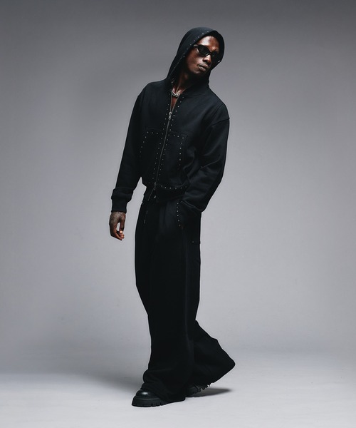 Studs Design Sweat Pants / スタッズデザインスウェットパンツ