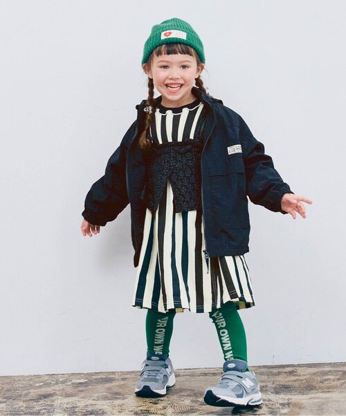 p.premier（ピードットプルミエ）の「【ジュニア対応】フードがしまえるマウンテンジャケット（ナイロンジャケット・キッズ・グリーン/レッド/キャメル/アイボリー/ブラック・80/90/100/120/130/110/140）」の9枚目の写真