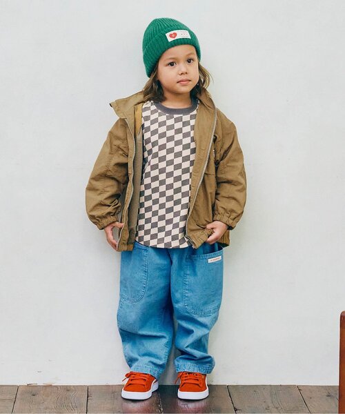 p.premier（ピードットプルミエ）の「【ジュニア対応】フードがしまえるマウンテンジャケット（ナイロンジャケット・キッズ・グリーン/レッド/キャメル/アイボリー/ブラック・80/90/100/120/130/110/140）」の12枚目の写真