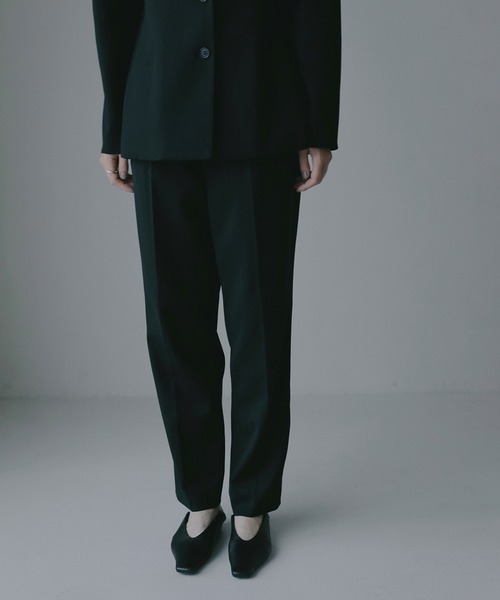 MANOF（マノフ）の「HIGH WAIST TAPERED PANTS（その他パンツ・レディース・ベージュ/ブラック・S/M）」の9枚目の写真