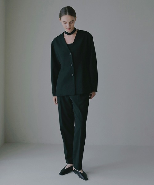 MANOF（マノフ）の「HIGH WAIST TAPERED PANTS（その他パンツ・レディース・ベージュ/ブラック・S/M）」の3枚目の写真