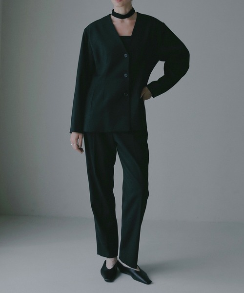 MANOF（マノフ）の「HIGH WAIST TAPERED PANTS（その他パンツ・レディース・ベージュ/ブラック・S/M）」の5枚目の写真