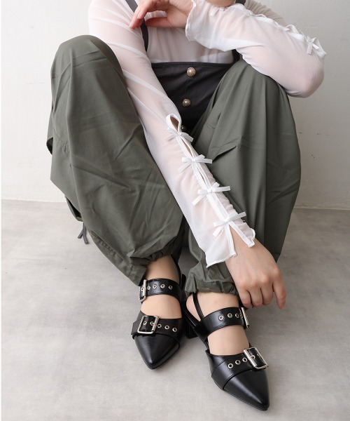 DEMETER(デメテル)の「【新色追加】ポインテッドトゥ バックルベルト ストラップパンプス(パンプス・レディース・ブラック/シルバー/ワインレッド/ホワイト/レオパード/カモフラージュ・LL/L/M/S)」の11枚目の写真
