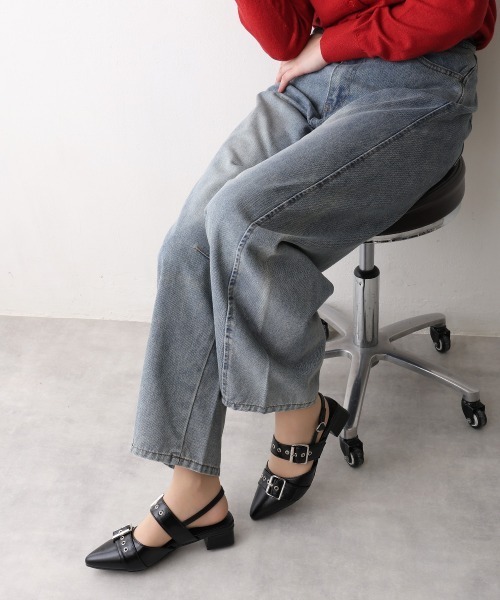 DEMETER(デメテル)の「【新色追加】ポインテッドトゥ バックルベルト ストラップパンプス(パンプス・レディース・ブラック/シルバー/ワインレッド/ホワイト/レオパード/カモフラージュ・LL/L/M/S)」の18枚目の写真