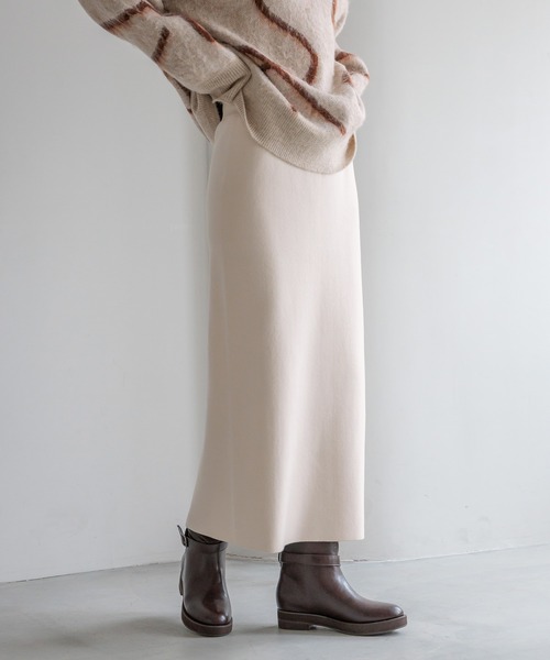 LOWRYS FARM（ローリーズファーム）の「ニットタイトスカート　580766（スカート・レディース・ブラウン/レッド/アイボリー/ブラック/その他・FREE）」の2枚目の写真