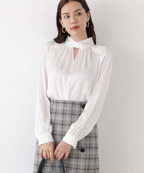 PINKY&DIANNE(ピンキーアンドダイアン)の「◆ギャザーネックドットジャガードブラウス(シャツ/ブラウス・レディース・ベージュ/ホワイト/ブラック・38/36)」の14枚目の写真