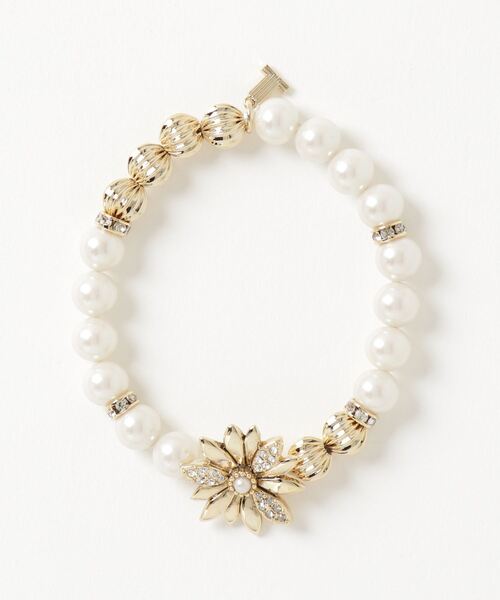 LANVIN en Bleu（ランバンオンブルー）の「メタリックロゴマーク