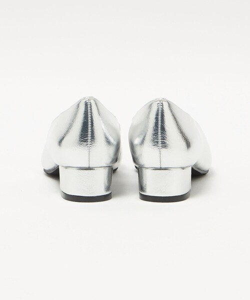 SY UNITED ARROWS(シーユナイテッドアローズ)の「<SY> ポインテッドプレーン SM パンプス30↑(パンプス・レディース・シルバー/ブラック・23cm/25cm/22.5cm/23.5cm/24.5cm/24cm/22cm)」の6枚目の写真