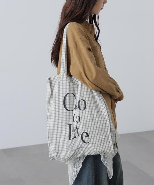 FREE'S MART（フリーズマート）の「ロゴトート（トートバッグ・レディース・ブラック系その他/ホワイト/ブラウン/ブルー・ﾌﾘ-）」の9枚目の写真