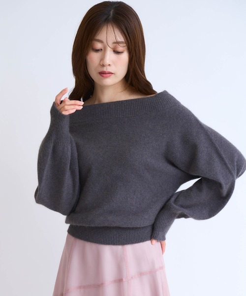 NOELA（ノエラ）の「ラクーンブレンドオフショルニット（ニット/セーター・レディース・ピンク/イエロー/ベージュ/チャコールグレー・フリー）」の6枚目の写真