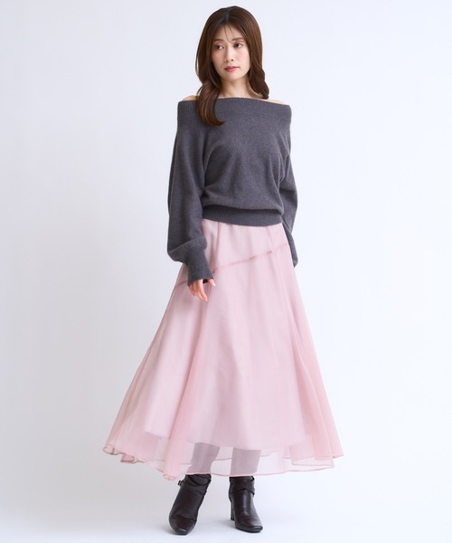 NOELA（ノエラ）の「ラクーンブレンドオフショルニット（ニット/セーター・レディース・ピンク/イエロー/ベージュ/チャコールグレー・フリー）」の10枚目の写真