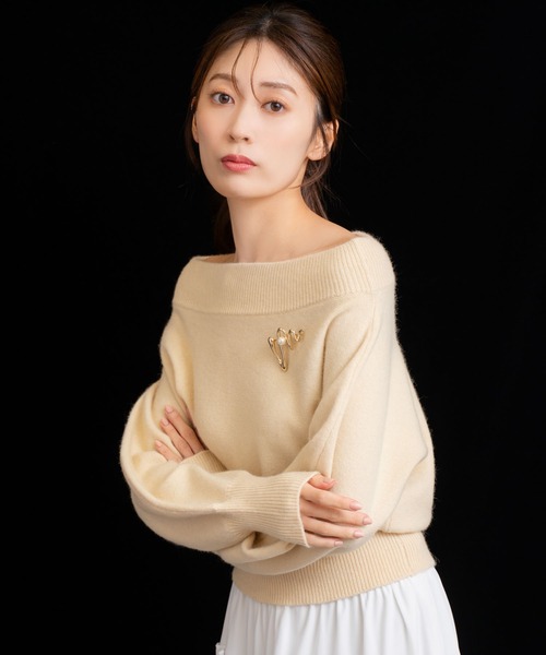 NOELA（ノエラ）の「ラクーンブレンドオフショルニット（ニット/セーター・レディース・ピンク/イエロー/ベージュ/チャコールグレー・フリー）」の17枚目の写真