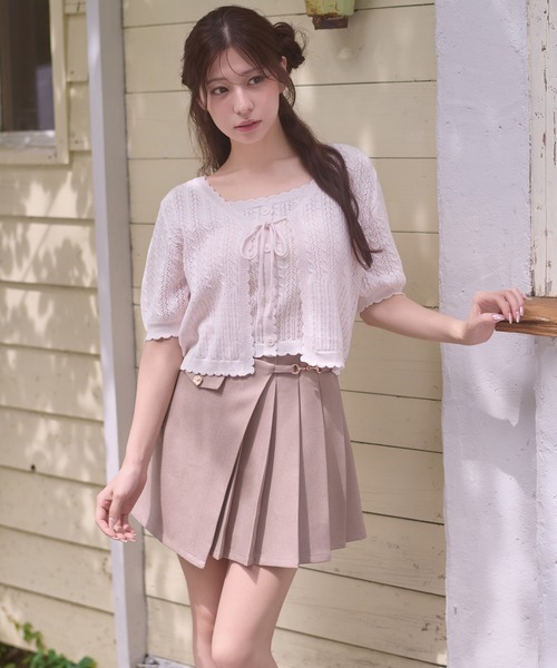 Ambre Neige(アンブルネージュ)の「gold button pleats mini skirt / ゴールドボタンプリーツミニスカート(スカート・レディース・チャコールグレー/ダークブラウン/ベージュ/ブラック・FREE)」の4枚目の写真
