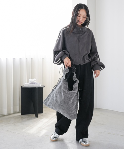 mili an deni（ミリアンデニ）の「メタリックショルダーバッグ（ショルダーバッグ・レディース・ブラック/シルバー・F）」の10枚目の写真