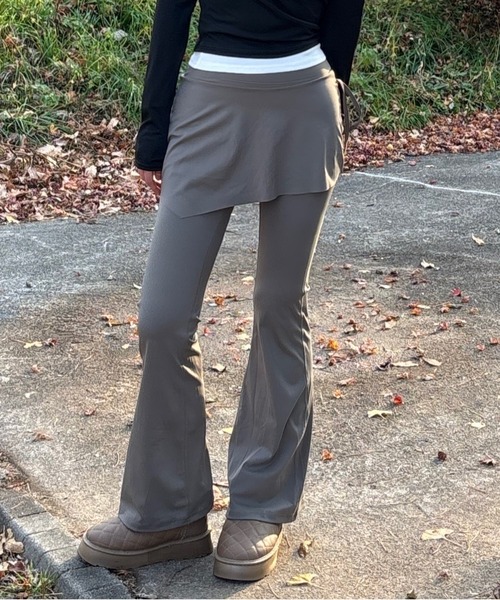 Vini(ヴィニ)の「レイヤードシルエットパンツ (スカートパンツ)(その他パンツ・レディース・ブラウン/ブラック/グレー・MEDIUM)」の2枚目の写真