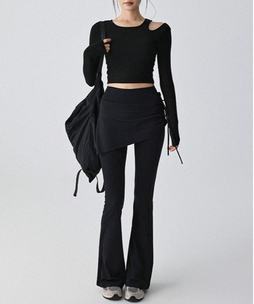 Vini(ヴィニ)の「レイヤードシルエットパンツ (スカートパンツ)(その他パンツ・レディース・ブラウン/ブラック/グレー・MEDIUM)」の4枚目の写真