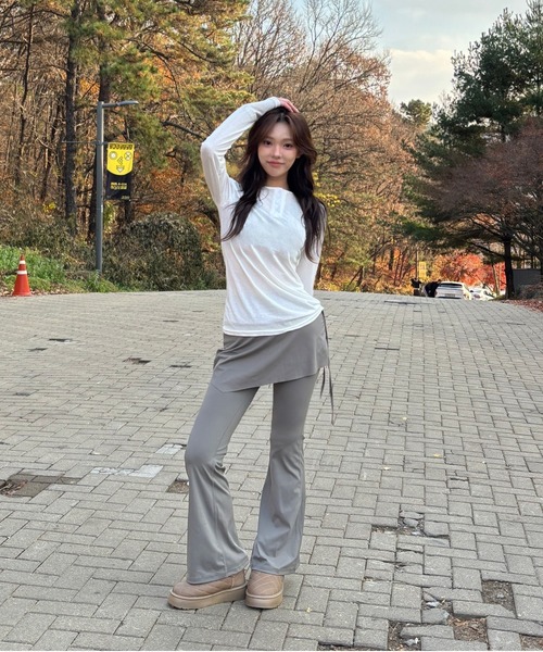 Vini(ヴィニ)の「レイヤードシルエットパンツ (スカートパンツ)(その他パンツ・レディース・ブラウン/ブラック/グレー・MEDIUM)」の19枚目の写真