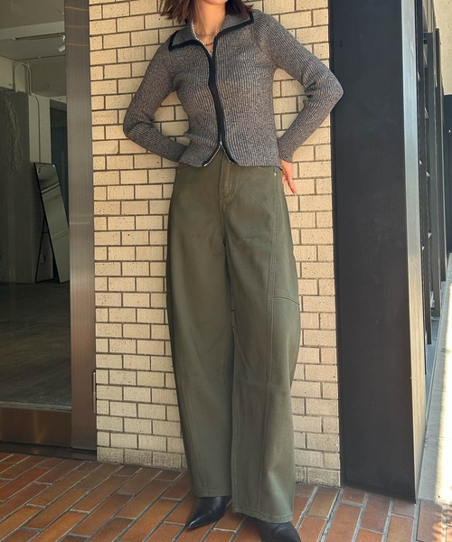 Ampirula(アンピルーラ)の「バレルレッグ ジーンズ レディース デニムパンツ 冬 レディース 秋 秋冬(デニムパンツ・レディース・グリーン/ブラック・M/S)」の3枚目の写真