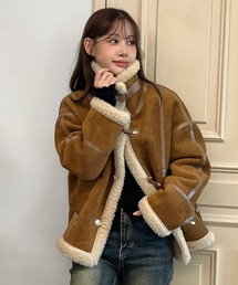 by muni:r(バイ ムニール)の【予約販売中・着用動画あり】バックルムートンジャケット/2025 AW COLLECTION(ムートンコート)