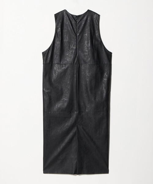 SACRA（サクラ）の「＜SACRA＞レザーライク Uネック ワンピース（ワンピース・レディース・ブラック・38）」の8枚目の写真