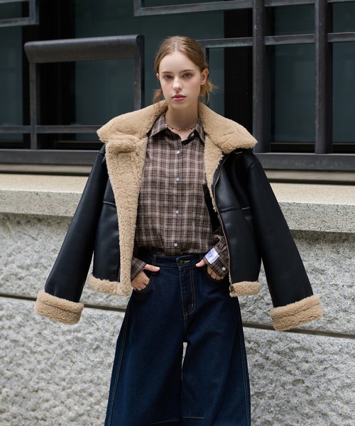 hazyl（ヘイジル）の「belt design fake mouton jacket / ベルトデザインフェイクムートンジャケット（ブルゾン・レディース・ブラウン系その他/ブラック/キャメル・フリー）」の14枚目の写真