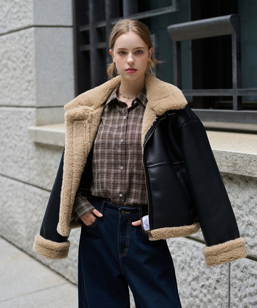 hazyl（ヘイジル）の「belt design fake mouton jacket / ベルトデザインフェイクムートンジャケット（ブルゾン・レディース・ブラウン系その他/ブラック/キャメル・フリー）」の13枚目の写真