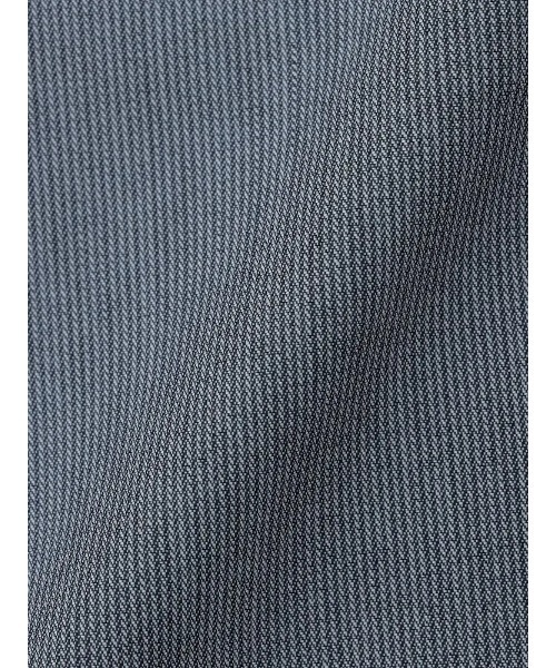 Perfect Suit FActory(パーフェクトスーツファクトリー)の「【ノンアイロン】長袖ワイシャツ【クラシコ】5function カラーシャンブレー ネイビー(ビジネスシャツ・メンズ・ネイビー・首回り39cm-裄丈82cm/首回り43cm-裄丈86cm/首回り37cm-裄丈80cm/首回り41cm-裄丈84cm)」の2枚目の写真