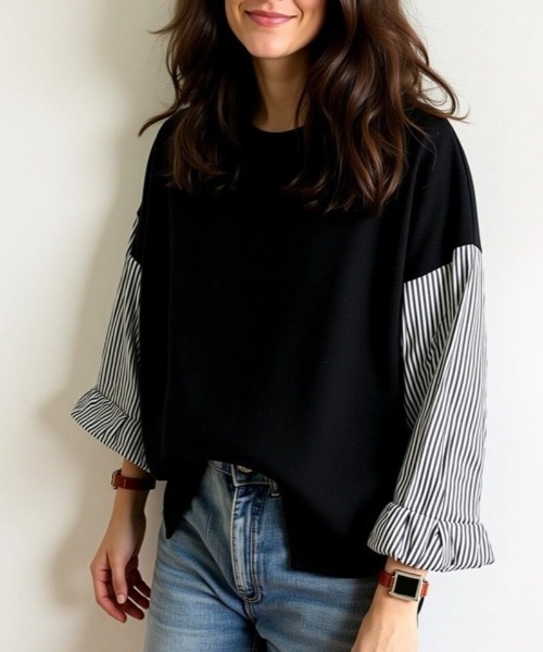 cammie(キャミー)の「袖ストライプ切り替えトップス(Tシャツ/カットソー・レディース・ブラック/ホワイト・L/M)」の1枚目の写真