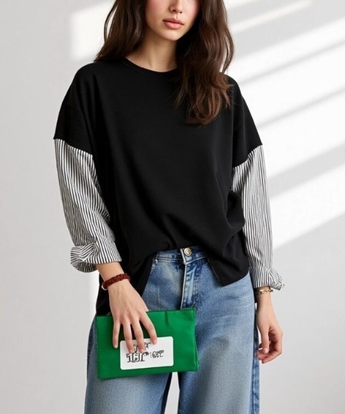 cammie(キャミー)の「袖ストライプ切り替えトップス(Tシャツ/カットソー・レディース・ブラック/ホワイト・L/M)」の4枚目の写真