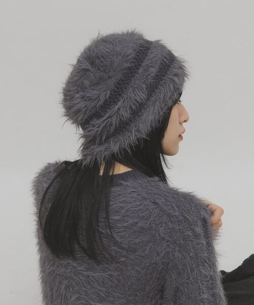 KBF（ケイビーエフ）の「ラインデザインシャギーニットビーニー（ニットキャップ/ビーニー・レディース・チャコールグレー/ブラウン/アイボリー・ONE）」の17枚目の写真