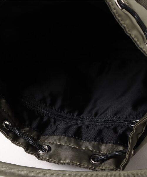 Dickies(ディッキーズ)の「Dickies ディッキーズ/ DK PADDED MP 2WAY BAG / 81278900(ショルダーバッグ・レディース・チャコールグレー/アイボリー/カーキ/ブラック・ONESIZE)」の9枚目の写真