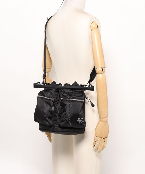 Dickies(ディッキーズ)の「Dickies ディッキーズ/ DK PADDED MP 2WAY BAG / 81278900(ショルダーバッグ・レディース・チャコールグレー/アイボリー/カーキ/ブラック・ONESIZE)」の12枚目の写真